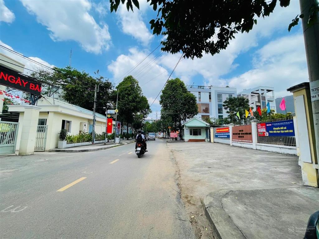 Nhà chính chủ đẹp ngang khủng gần tân kỳ tân quý cơ hội hiếm trong tầm giá hơn 7 tỷ