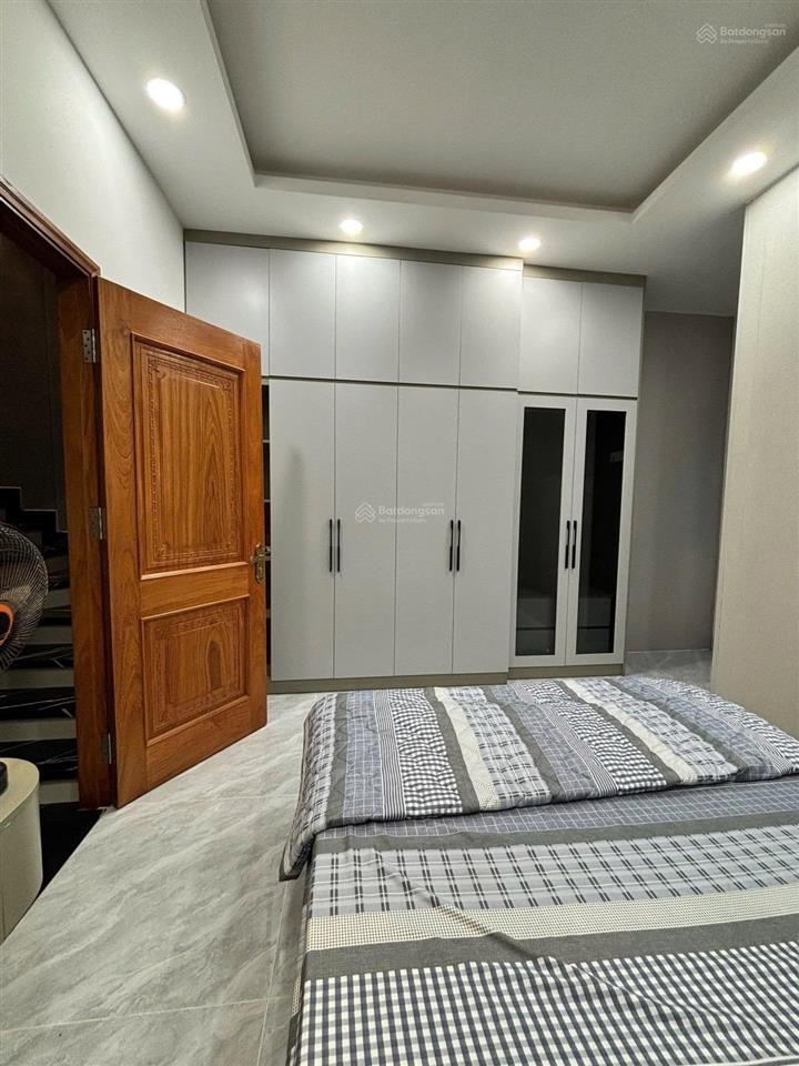 Bán nhà chính chủ 5 tầng có thang máy full nội thất cao cấp chỉ 8.6 tỷ