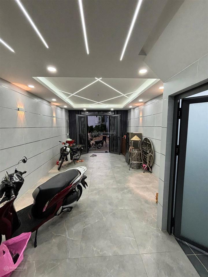 Bán nhà chính chủ 5 tầng có thang máy full nội thất cao cấp chỉ 8.6 tỷ