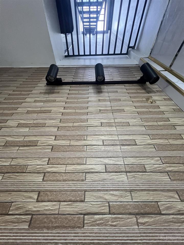 Bán nhà hẻm xe hơi thông tứ hướng lê trọng tấn tân phú nhà mới dọn vào ở ngay