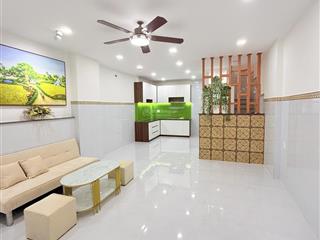 Giảm sốc 510 triệu chỉ còn 4,09 tỷ nhà đẹp gần ga t3 sân bay tân sơn nhất