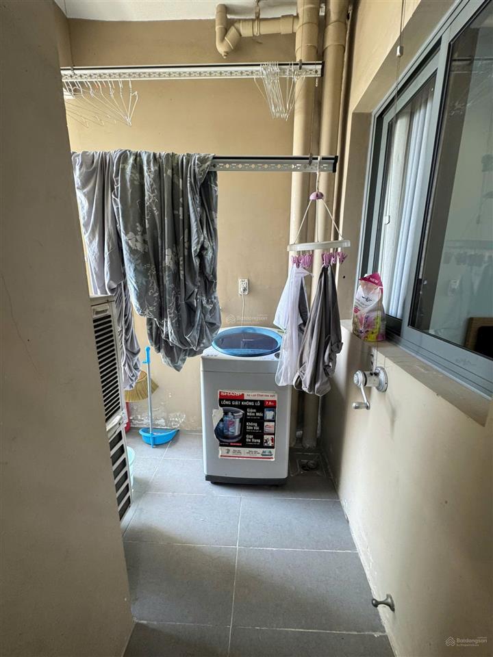 Cho thuê ch 2pn 2vs tại the gold view, bến vân đồn, q4, 18 triệu, 90m2