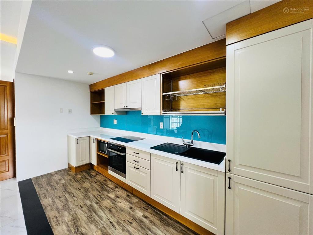 Bán ch 135m2 (3pn, 2wc) happy valleyq7, tp.hcm. view đẹp. giá chỉ 9,9ty.  0981 934 *** ngọc diễm