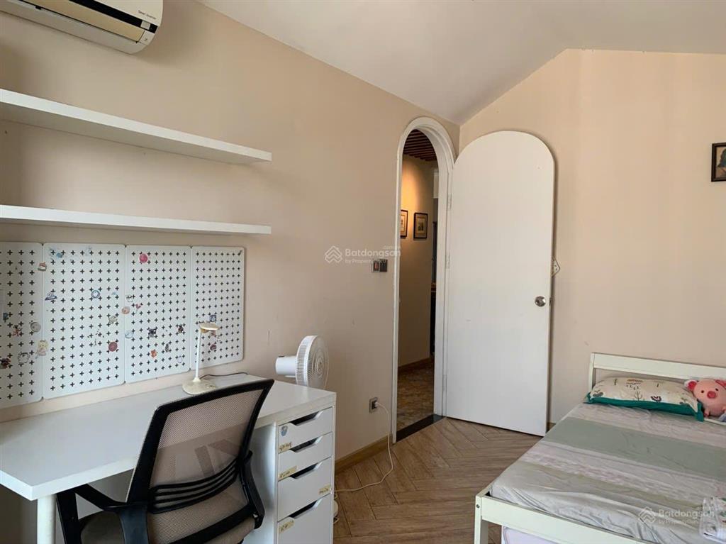 Bán green valley 117m²(3pn,2wc), full nội thất, có ô xe, căn góc. giá tốt chỉ 9,6tỷ. 0981 934 ***