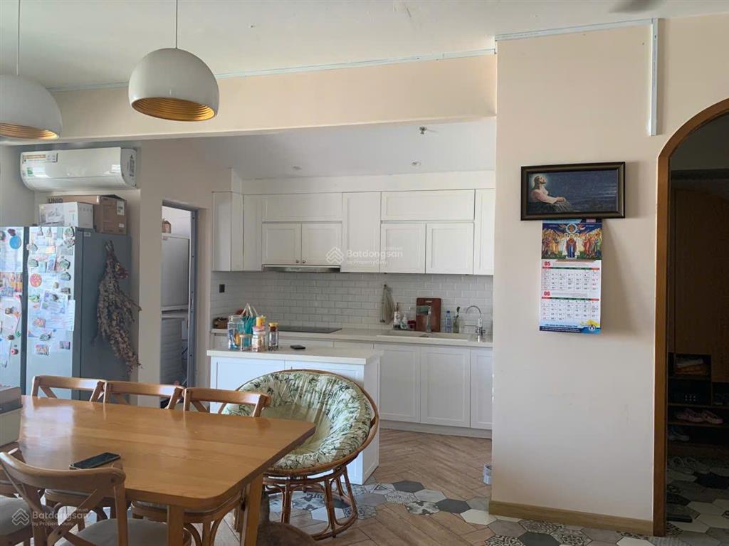 Bán green valley 117m²(3pn,2wc), full nội thất, có ô xe, căn góc. giá tốt chỉ 9,6tỷ. 0981 934 ***