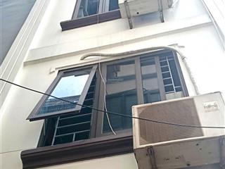 Bán nhà võng thị, lô góc, 32m2x5 tầng, ngõ thoáng. 7.85 tỷ