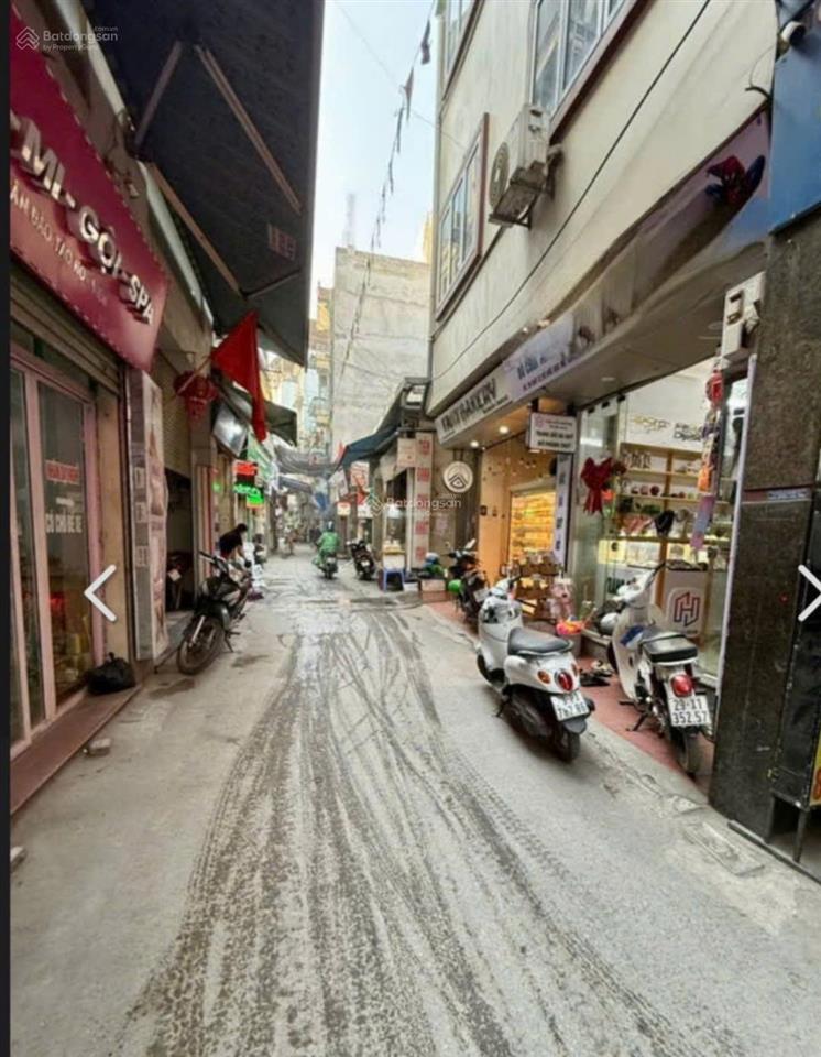 Bán nhà phạm văn đồng, mai dịch, 30m2x5 tầng, tiện kinh doanh. 9.5 tỷ