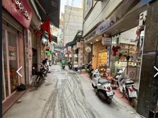 Bán nhà phạm văn đồng, mai dịch, 30m2x5 tầng, tiện kinh doanh. 9.5 tỷ