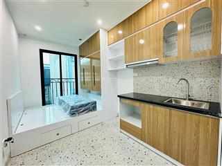 Bán tòa ccmn gần đại học thương mại, 45m2x6 tầng, thang máy, 10 phòng kk. 10,5 tỷ