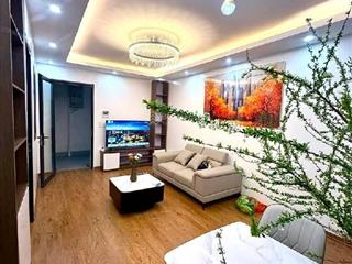 Bán căn hộ tập thể trần quốc hoàn, lô góc, 85m2, 3 ngủ, full đồ. 4.65 tỷ