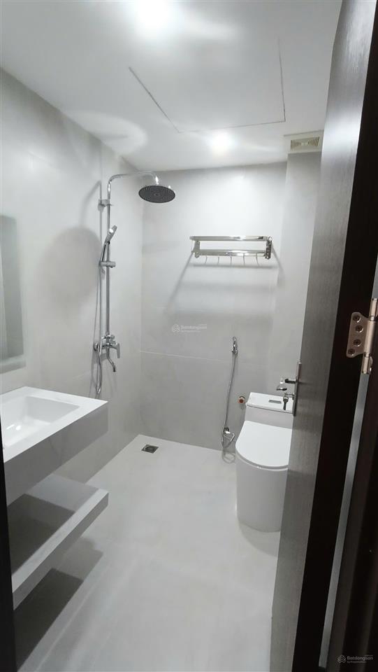 Bán nhà phú đô, 60m2x5 tầng, thang máy, ô tô cách nhà 20m. 11,5 tỷ