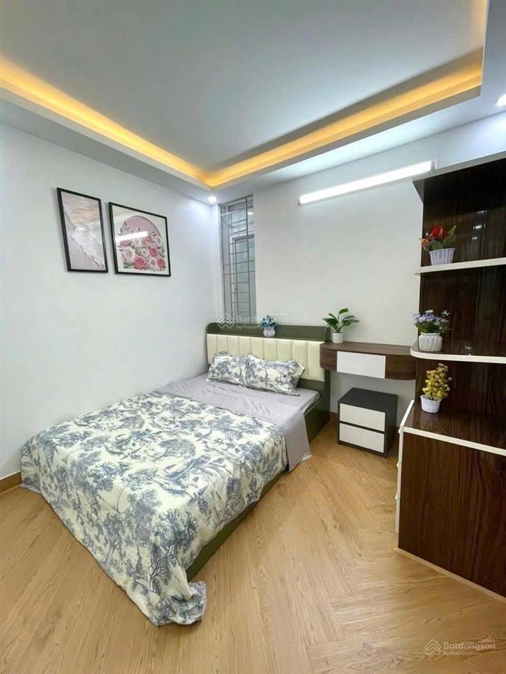 Bán căn hộ tập thể doãn kế thiện, 82m2, lô góc, 3 ngủ, full nội thất. 4,65 tỷ