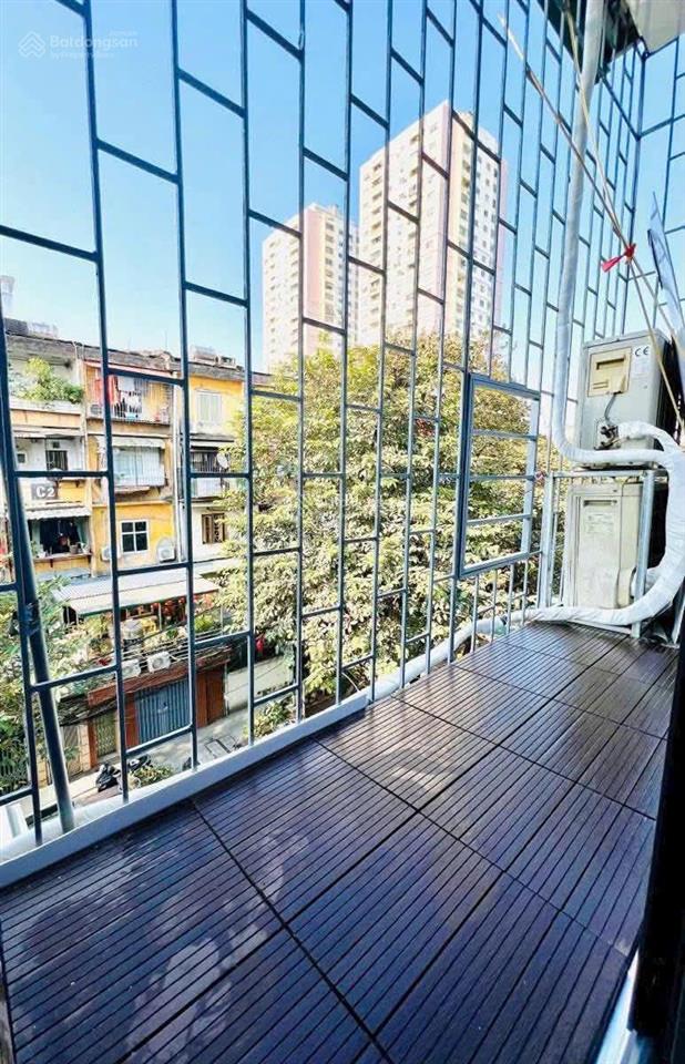 Bán căn hộ tập thể mai dịch, 80m2, lô góc, 3 ngủ, 3 mặt thoáng. 4.79 tỷ.  0982 851 ***