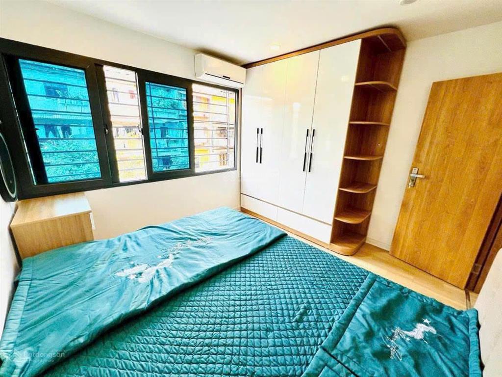 Bán căn hộ tập thể mai dịch, 80m2, lô góc, 3 ngủ, 3 mặt thoáng. 4.79 tỷ.  0982 851 ***