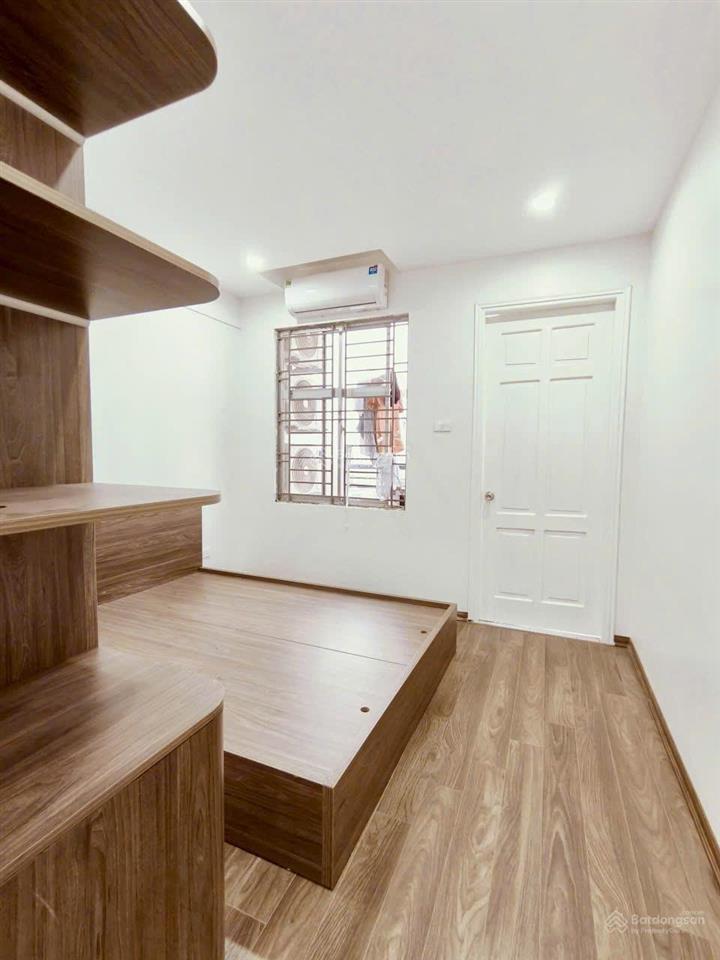 Bán căn hộ chung cư thành phố giao lưu, 72m2, 3 phòng ngủ. 5.5 tỷ,  0982 851 ***