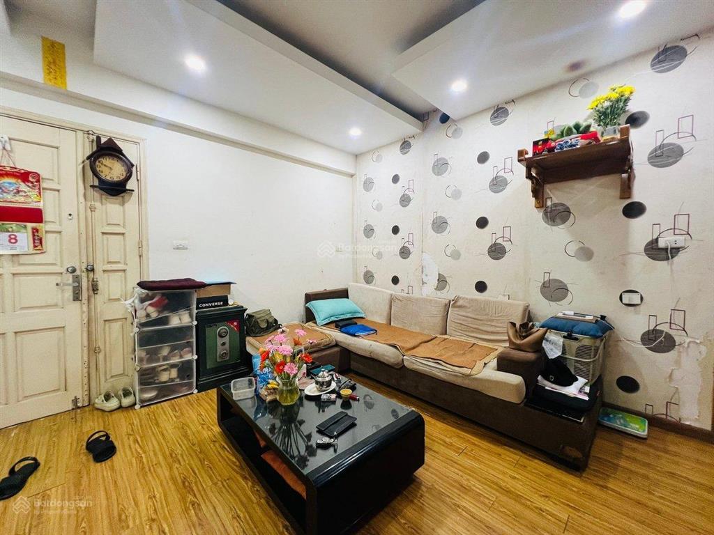 Bán căn hộ chung cư thương mại trung kính, 72m2, 2 ngủ, full nội thất. 5.35 tỷ. e 0982 851 ***