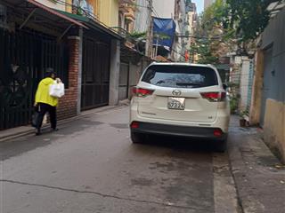 Cho thuê nhà riêng 45m2x3 tầng phố đông quan, lô góc, ôtô vào được, 15 triệu. e 0982 851 ***
