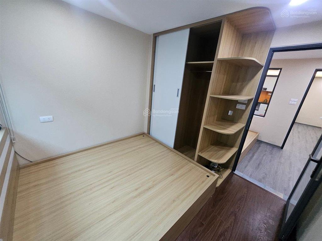 Bán căn hộ tập thể tầng 3 mai dịch, 75m2, full nội thất. 4.35 tỷ.  0982 851 ***