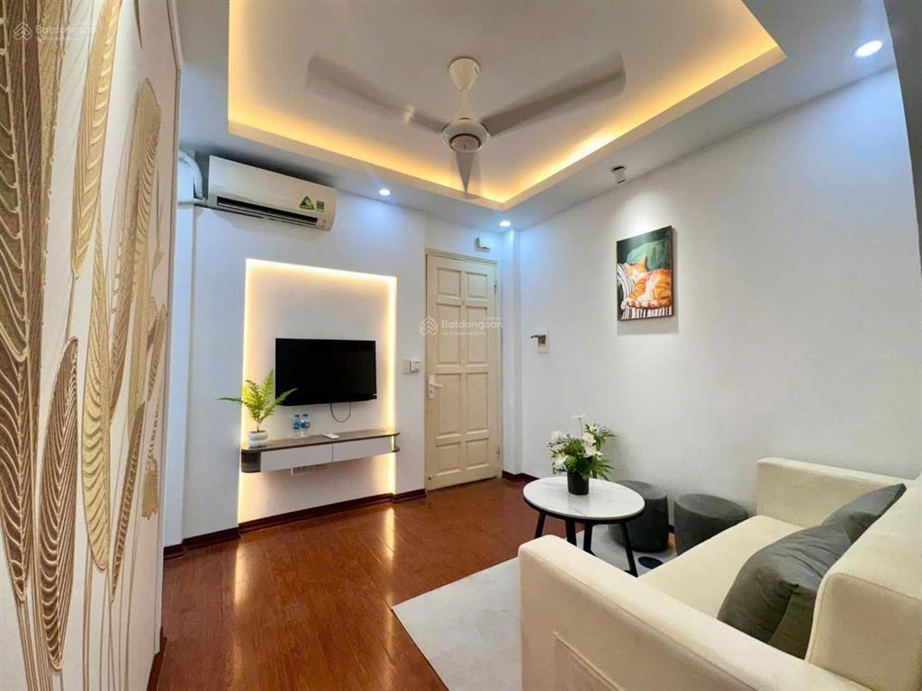 Bán căn hộ chung cư trần đăng ninh, cầu giấy, 60m2, 2 ngủ. 4.45 tỷ