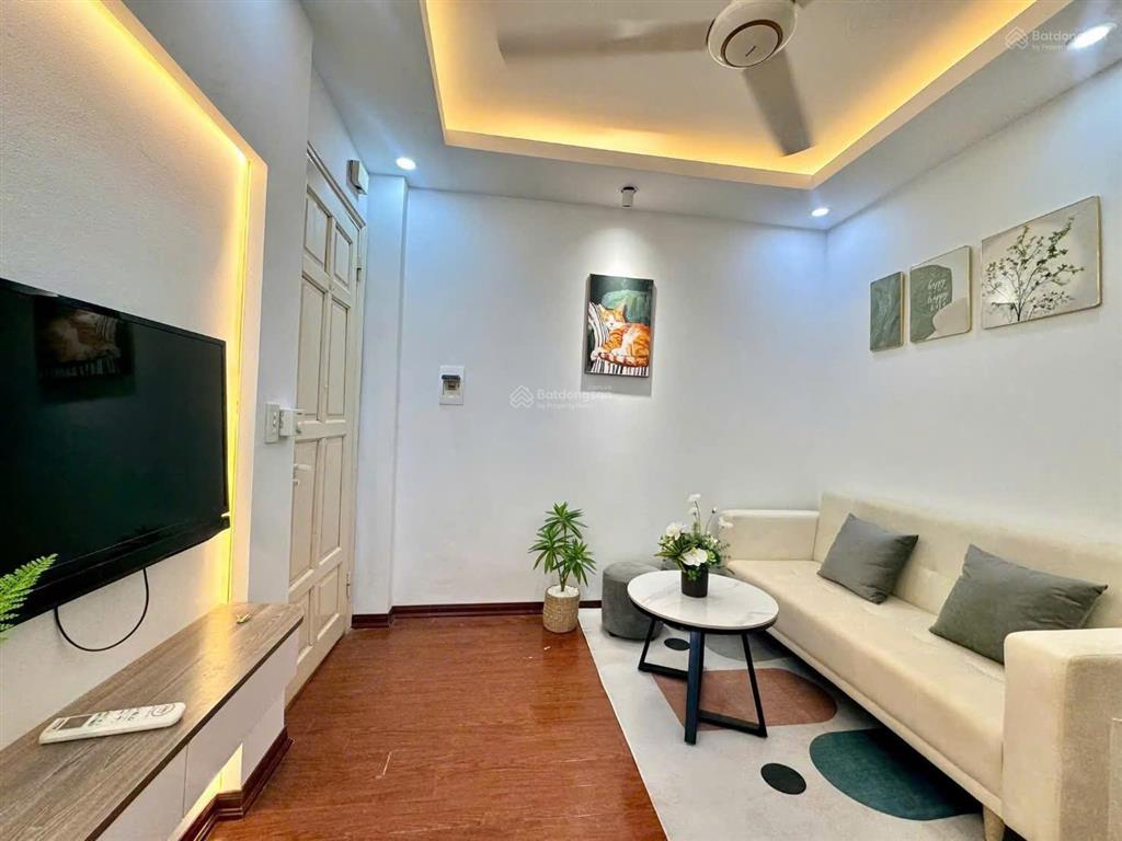Bán căn hộ chung cư trần đăng ninh, cầu giấy, 60m2, 2 ngủ. 4.45 tỷ