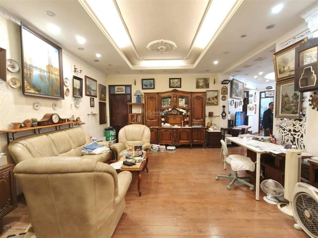 Bán căn hộ chung cư thương mại hoàng ngân, 80m2, 3 ngủ, full nội thất. 5.4 tỷ