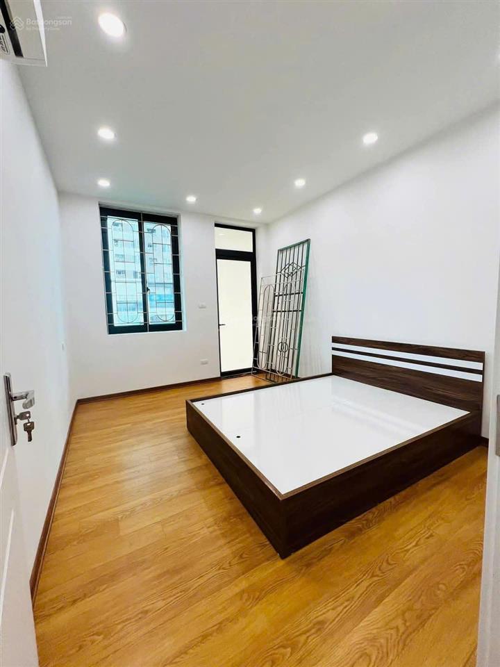 Chỉ 4,2 tỷ! bán căn hộ chung cư nguyễn chánh, 60m2, 2 ngủ, 2 wc.