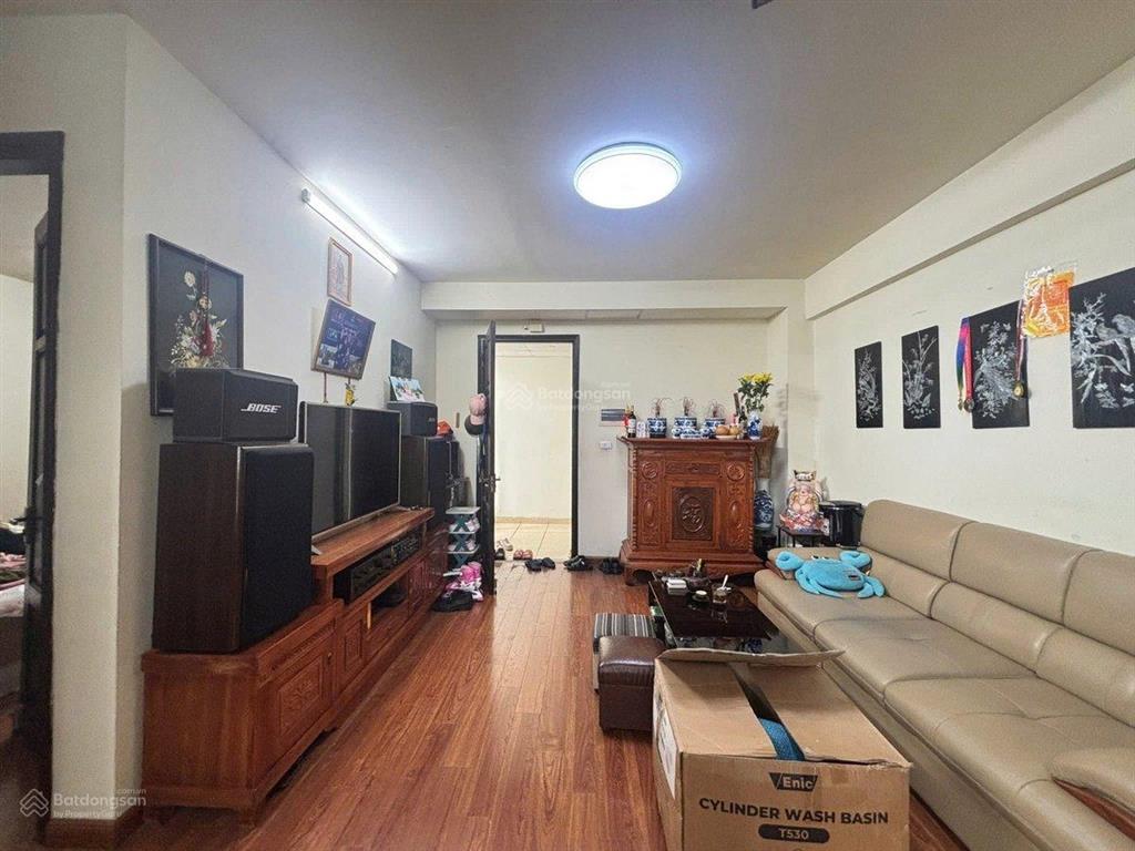 Bán căn hộ chung cư b3 nam trung yên, 62m2, 2 ngủ, lô góc. 4,15 tỷ