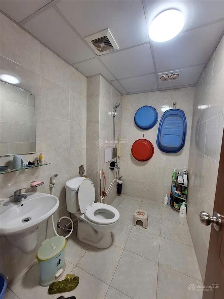 Bán căn hộ lô góc chung cư 17t1 cương kiên, gần bảo tàng hà nội, 80m2, 3 ngủ. 6.38 tỷ