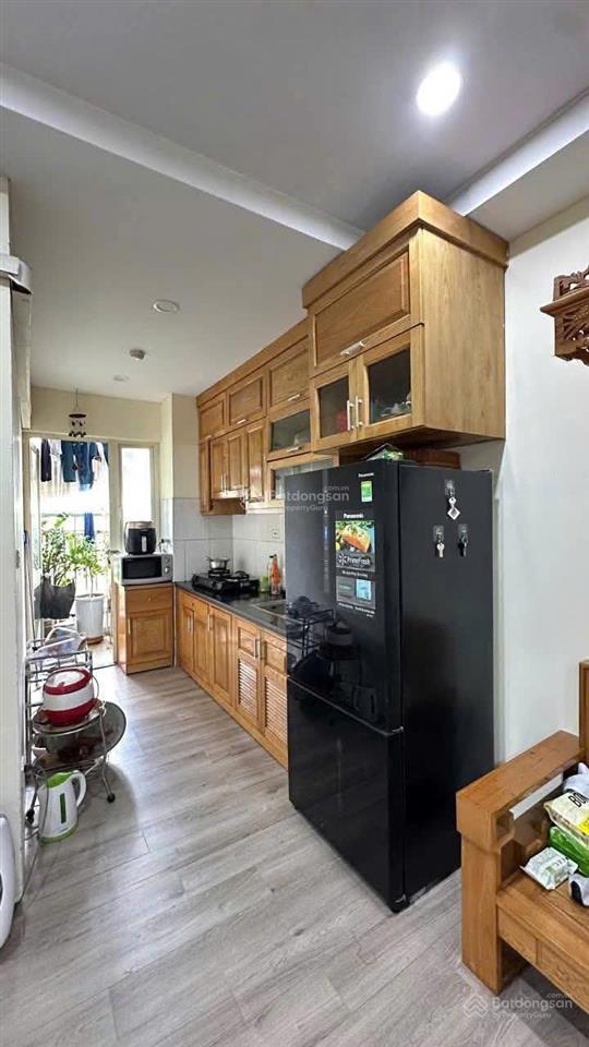 Bán căn hộ chung cư b6 nam trung yên, 61m2, lô góc, 2 ngủ. 4.15 tỷ
