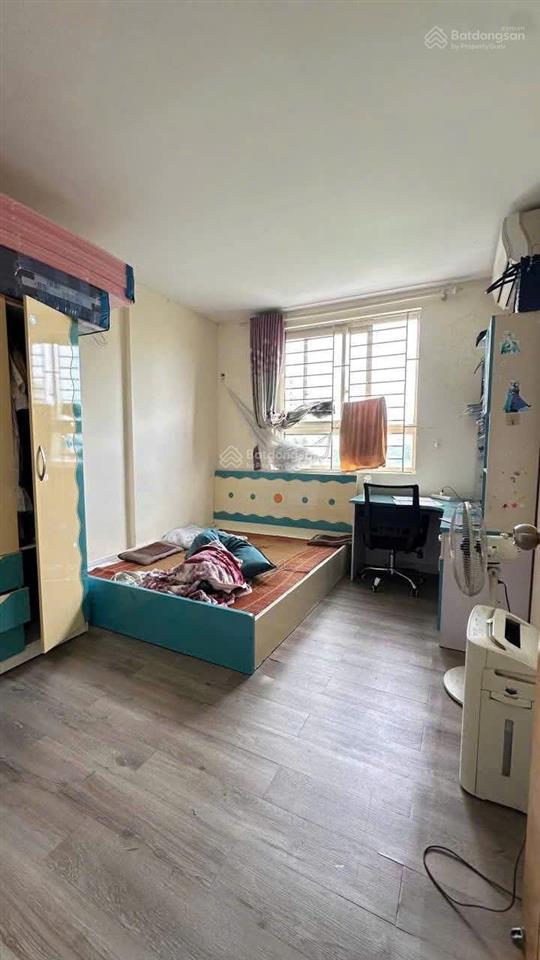 Bán căn hộ chung cư b6 nam trung yên, 61m2, lô góc, 2 ngủ. 4.15 tỷ
