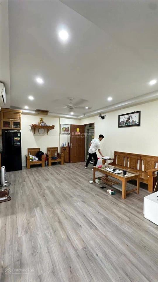 Bán căn hộ chung cư b6 nam trung yên, 61m2, lô góc, 2 ngủ. 4.15 tỷ
