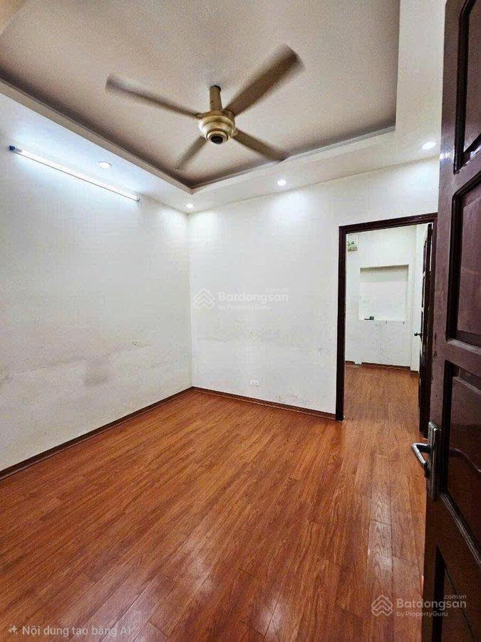 Bán căn hộ chung cư 906a tòa b6 nam trung yên, 80m2, lô góc. 4.98 tỷ
