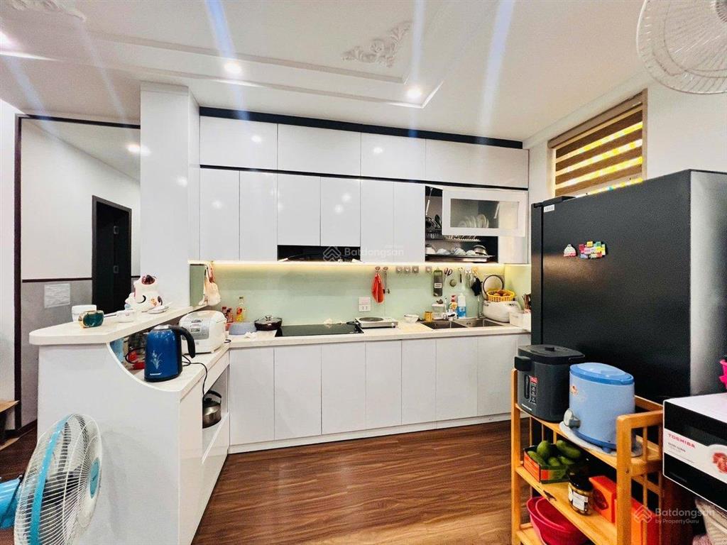 Giá chỉ 6.x tỷ! bán căn hộ chung cư hh2 dương đình nghệ, 100m2, 3 ngủ, lô góc.