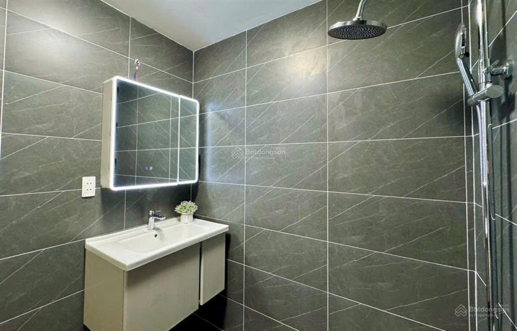 Bán chcc 30t nam trung yên, 60m2, 2 ngủ, 2 wc. 5,1 tỷ