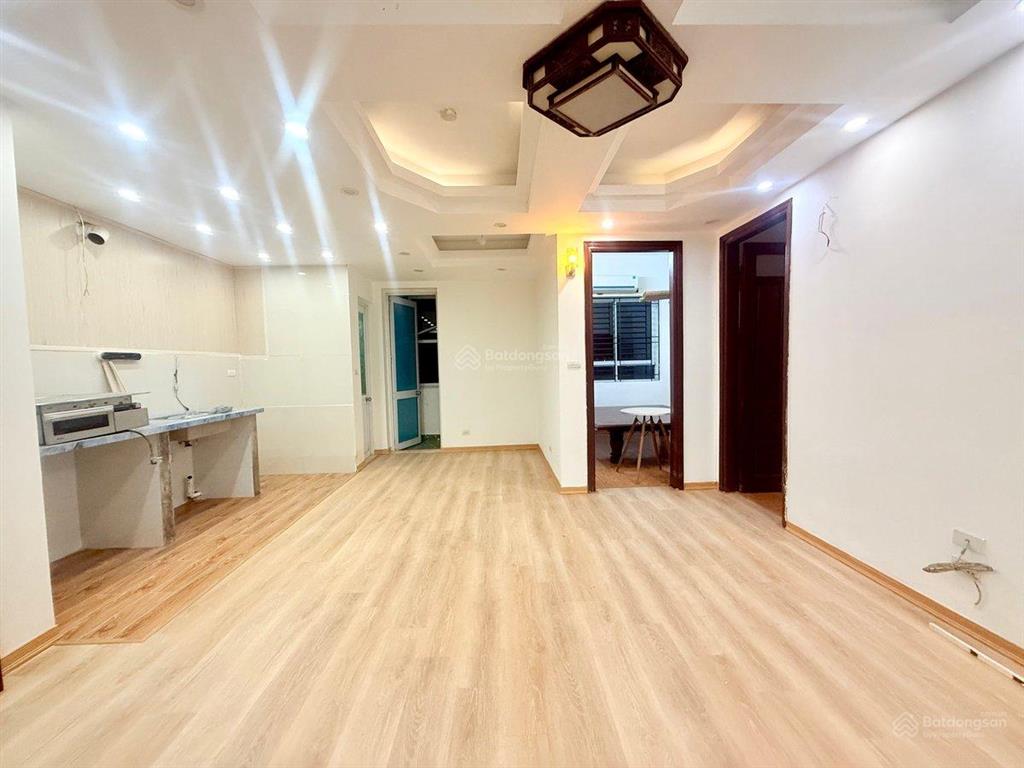 Sale căn hộ cc tp giao lưu, 75m2, nội thất đẹp. 4.45 tỷ