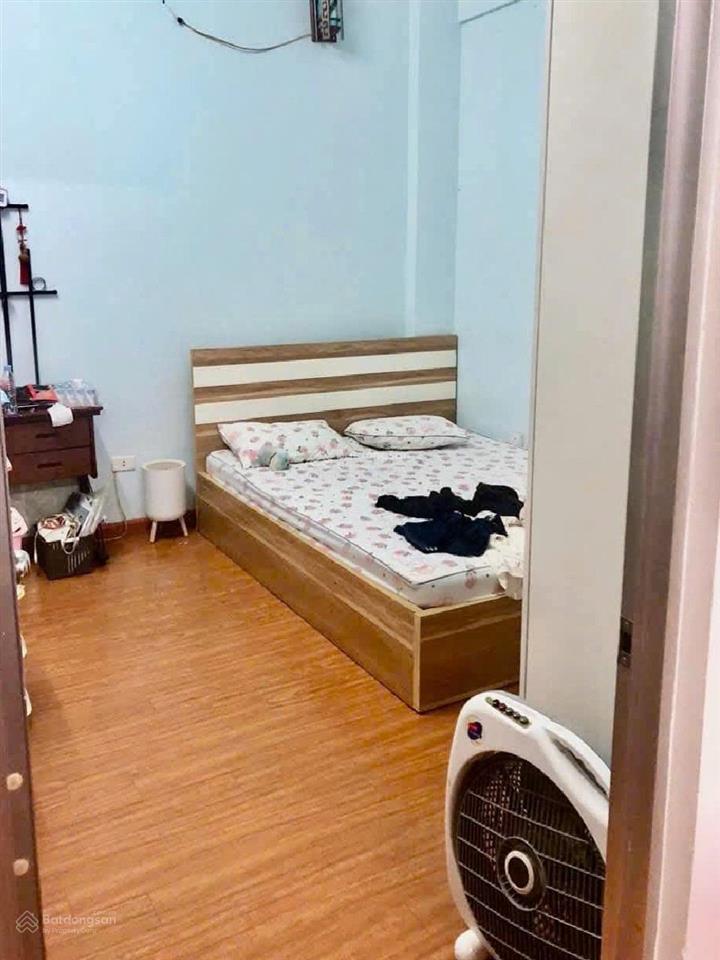 Giảm 800 triệu! bán căn hộ chung cư thành phố giao lưu, 54m2, 2 ngủ, full nội thất. 3.48 tỷ