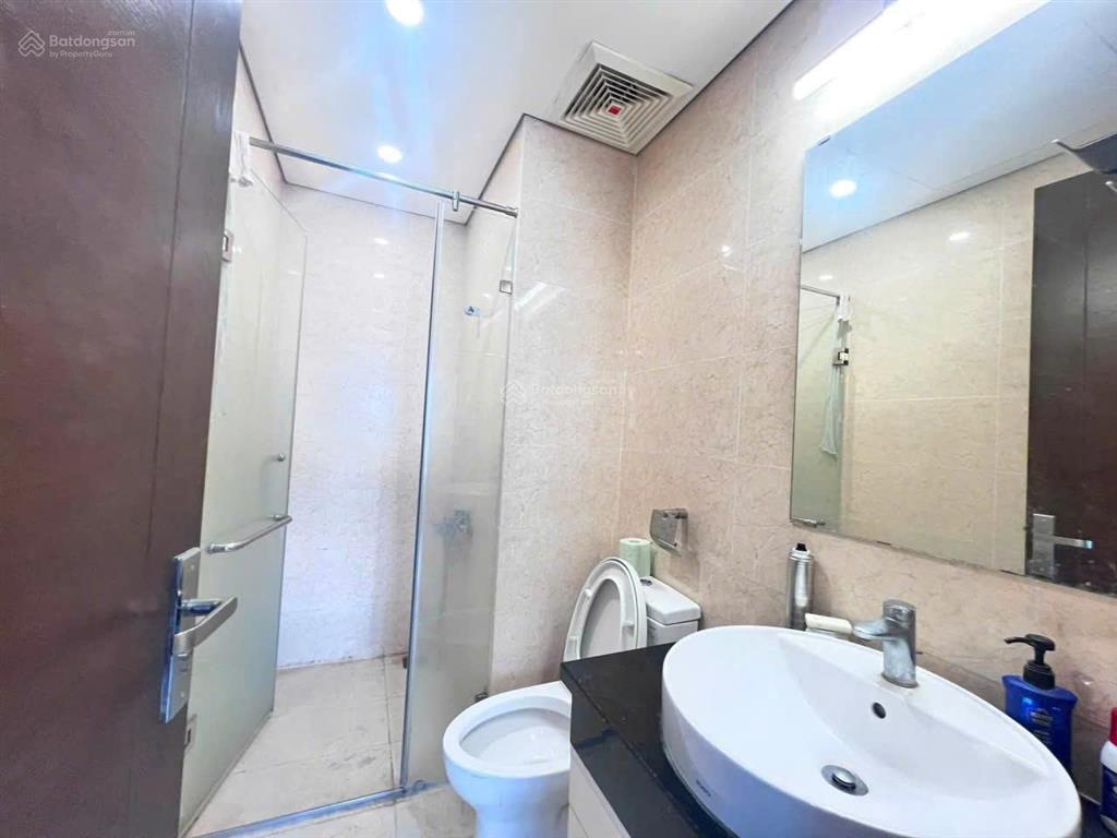 Hiếm có căn chung cư nam trung yên, 2 ngủ, 2 wc, full đồ mới đẹp. 3,6 tỷ