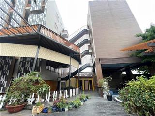 Toà nhà mt nguyễn duy trinh q9 hcm hầm  6 tầng  sân thượng 21m x 85m = 1672m2