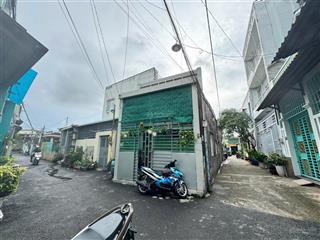 Bán nhà đường số 8 linh xuân, diện tích 67m, full thổ, không lộ giới hẻm. hẻm xe hơi gần sân banh