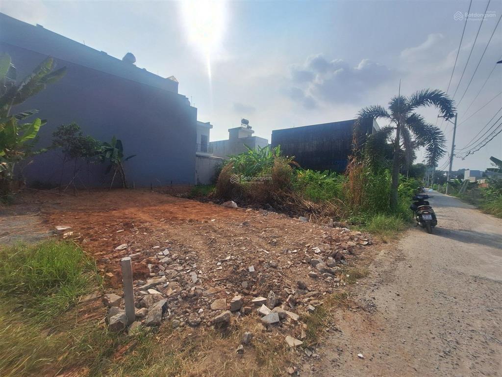 Bán đất nền ven vin q9 mặt tiền nguyễn xiển giá 4,7 tỷ