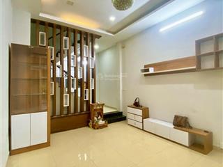 Mặt tiền võ văn hát sát đh marketing 4 tầng 80m dòng tiền sẵn 12tr/tháng giá chỉ 7,1 tỷ