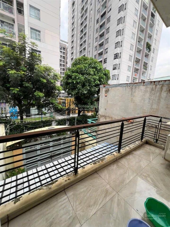 Bán nhà 2 tầng nguyễn thị thập quận 7  5x25  125m2  giá 9,9 tỷ  shr  hoàn công