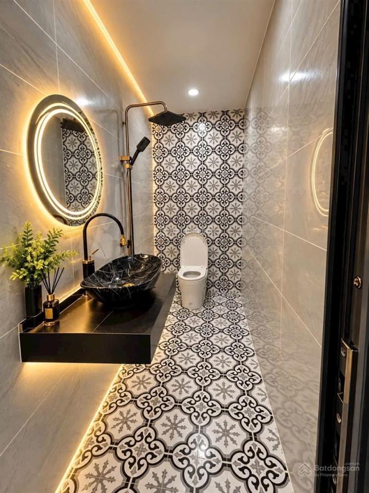 Nhà sân vườn huỳnh tấn phát  ngay chợ phú xuân  114m2  sổ hồng  3pn  giá chỉ hơn 5 tỷ