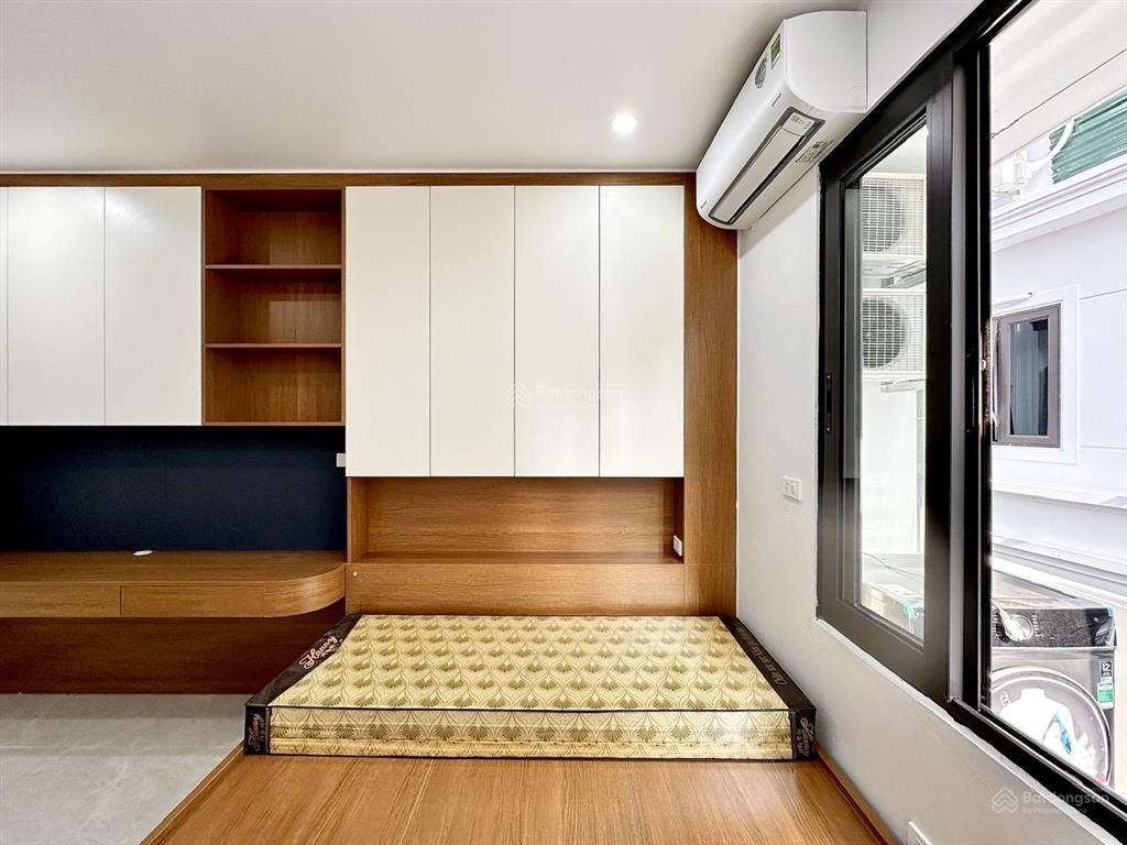 1n1k mới tinh, full nội thất cao cấp, ban công thoáng gần trần duy hưng, eurowindow