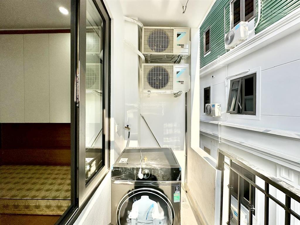 1n1k mới tinh, full nội thất cao cấp, ban công thoáng gần trần duy hưng, eurowindow