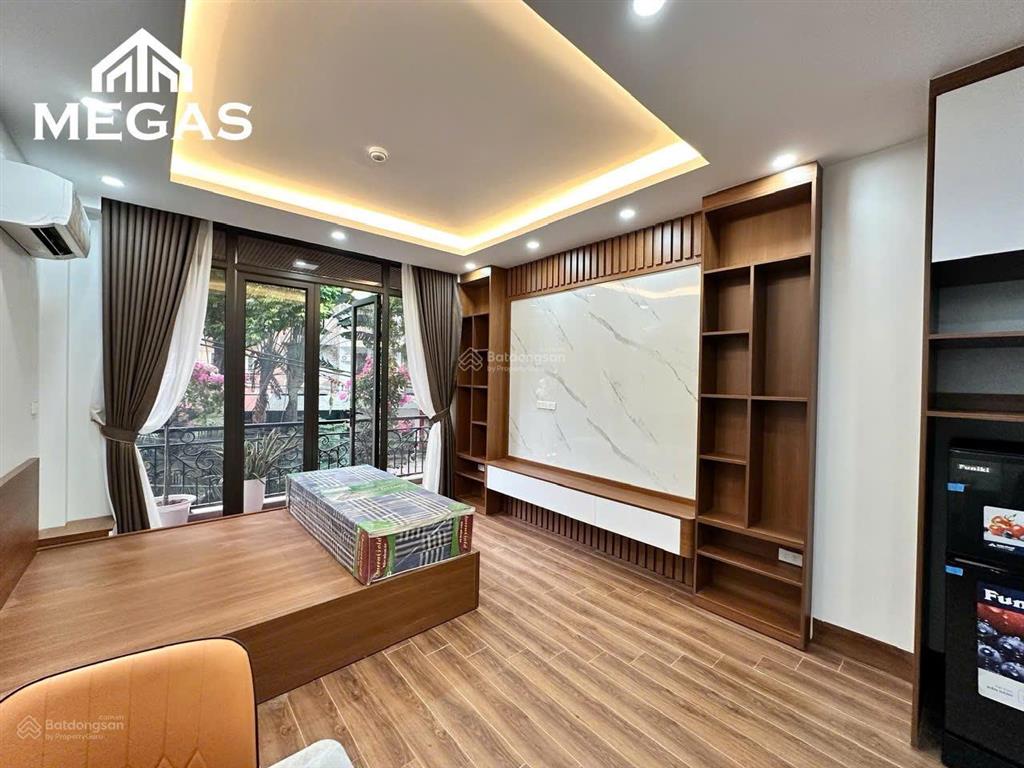 Cho thuê gấp căn hộ 1n1k, căn hộ dịch vụ 42 m2, 6,5 triệu vnd tại đống đa