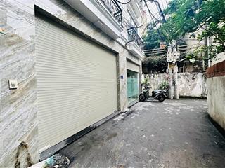 Nhà đẹp sát phố hoàng quốc việt, 100m ra phố lớn. nhà mình nằm vị trí cực đẹp, xây tâm huyết