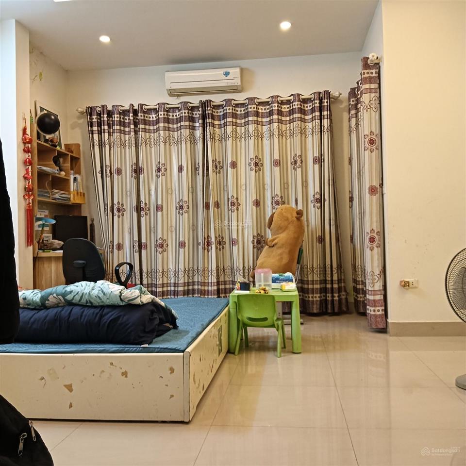 Bán nhà riêng tại phố vũ hữu, 8.8 tỷ, 31m2, chính chủ, giá tốt, otto