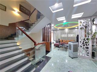 Gấp bán biệt thự phố 5tầng, kinh doanh đa ngành nghề khu vip vĩnh lộc, phường bhh b, quận bình tân