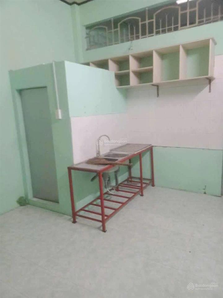 Chỉ 7,99 tỷ, bán gấp nhà 2 lầu, dt 94m2, ngay trần xuân soạn, tân kiểng, q7, tp. hcm